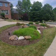 Awesome-mulch-instillation-and-bed-maintenance-in-Upper-St-Clair-Pa 9