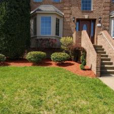 Fresh mulch and pruning performed in West Mifflin, Pa