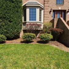 Fresh-mulch-and-pruning-performed-in-West-Mifflin-Pa 2